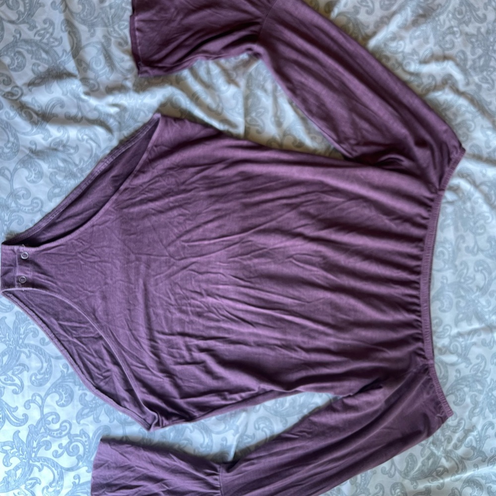 A&E Off the shoulder body suit